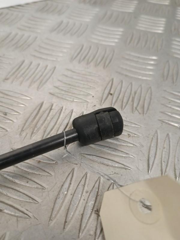 Verin de capot VOLKSWAGEN GOLF 5 Diesel - 1