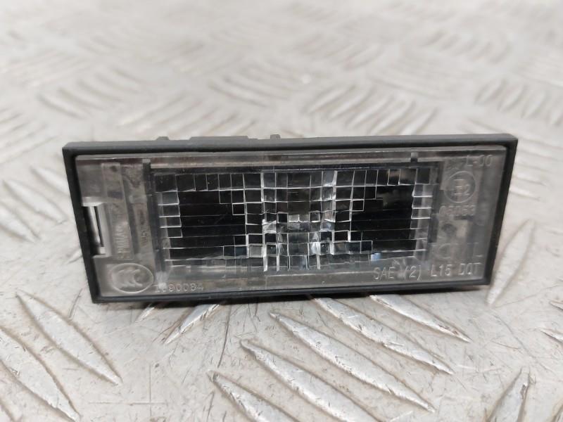 Eclairage de plaque RENAULT CLIO 4 PHASE 2 Essence - 1