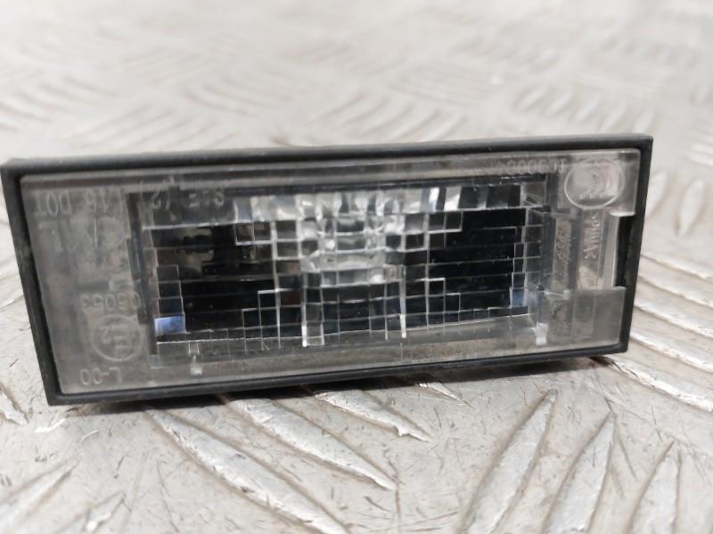 Eclairage de plaque RENAULT CLIO 4 PHASE 2 Essence - 1