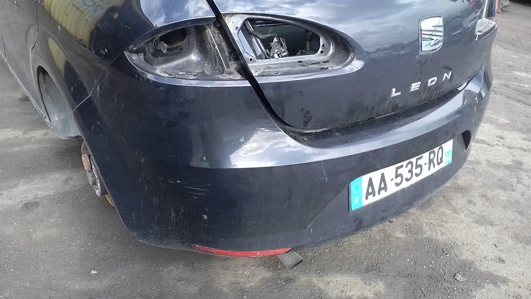 Pare choc arriere SEAT LEON 2 PHASE 1 Diesel - 1