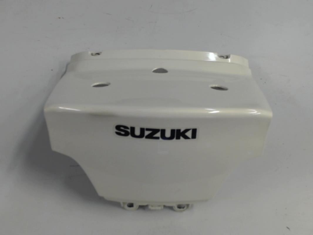 pièce détachée occasion Cache carenage centrale arriere SUZUKI