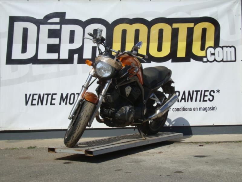 Illustration de YAMAHA1100 BT BULLDOG