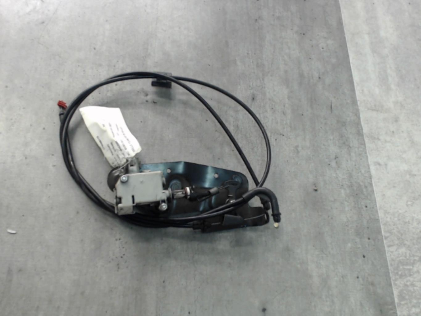 pièce détachée occasion Cable verrouillage selle