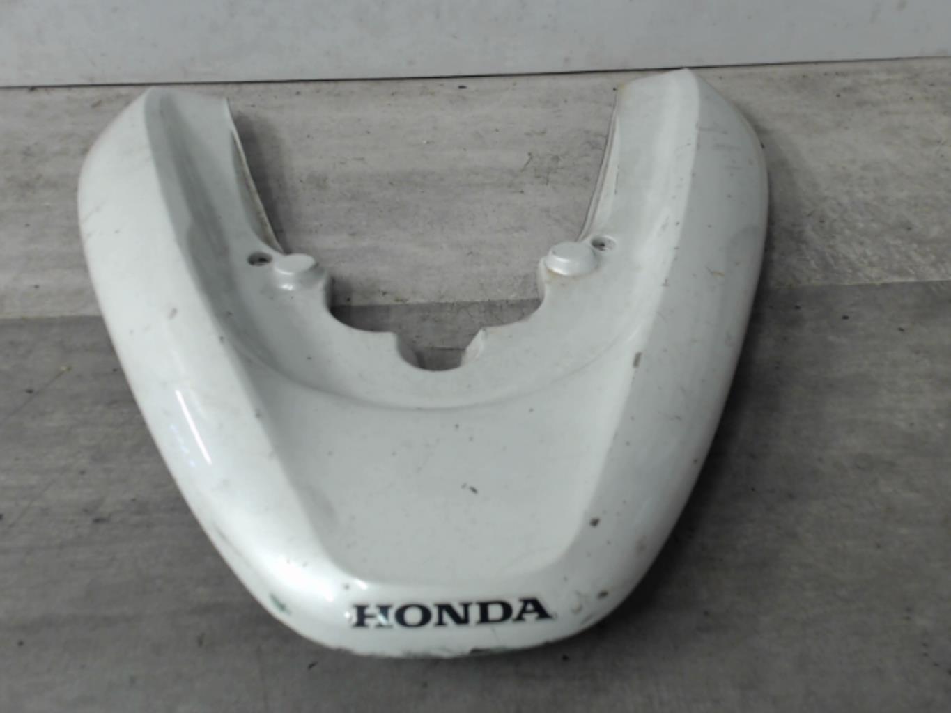 pièce détachée occasion Cache jonction coque arriere HONDA