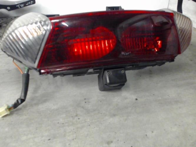 pièce détachée occasion Bloc feu + clignotants HONDA
