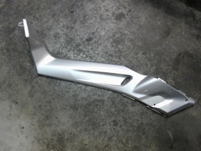 pièce détachée occasion Cache lateral gauche