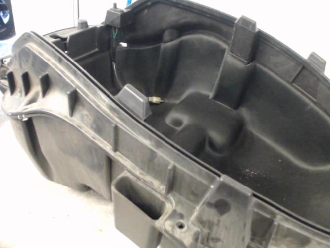 pièce détachée occasion Coffre sous selle PEUGEOT