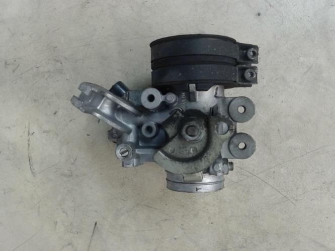 pièce détachée occasion Corps papillon injection YAMAHA