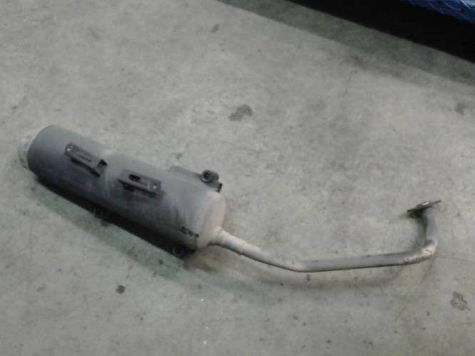 Illustration de Ligne d'echappement HONDA