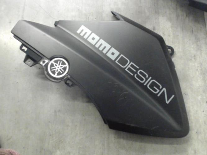 pièce détachée occasion cache carenage face avant gauche YAMAHA
