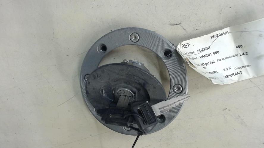 pièce détachée occasion Bouchon de reservoir