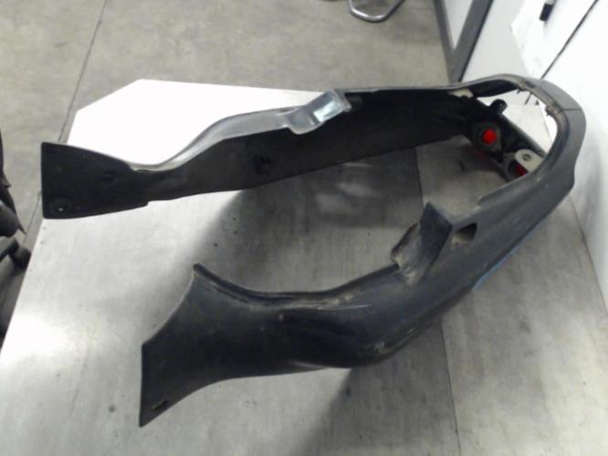 pièce détachée occasion Cache carenage coque arriere SUZUKI