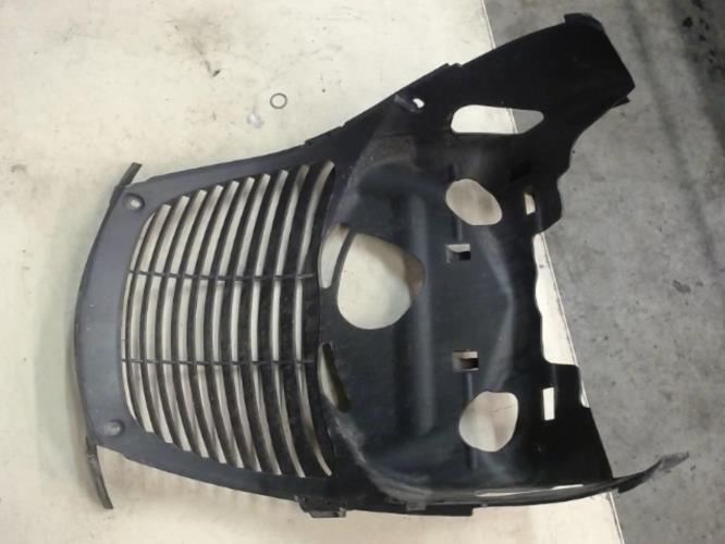 pièce détachée occasion Grille de radiateur