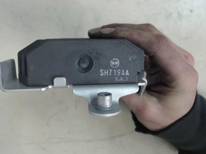 pièce détachée occasion Regulateur charge batterie