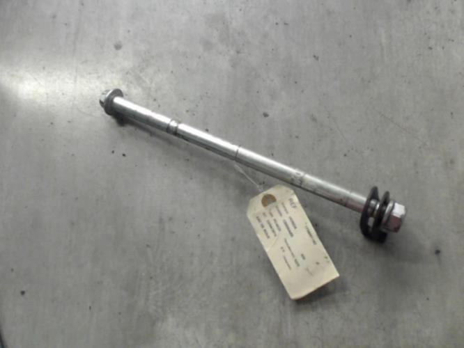 pièce détachée occasion Axe de roue arriere HONDA