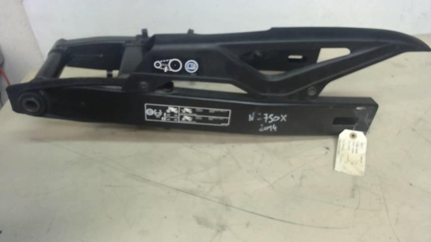 pièce détachée occasion Bras oscillant HONDA