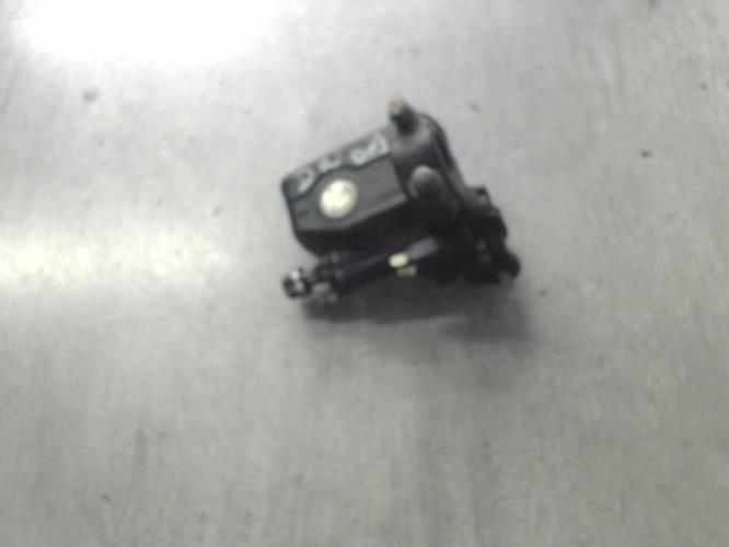 pièce détachée occasion Maitre cylindre frein avant