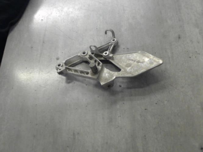 pièce détachée occasion Platine avant droite HONDA