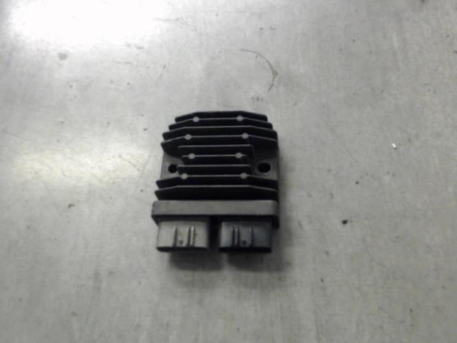 pièce détachée occasion Regulateur charge batterie HONDA