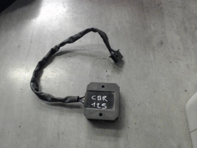 pièce détachée occasion Regulateur charge batterie HONDA