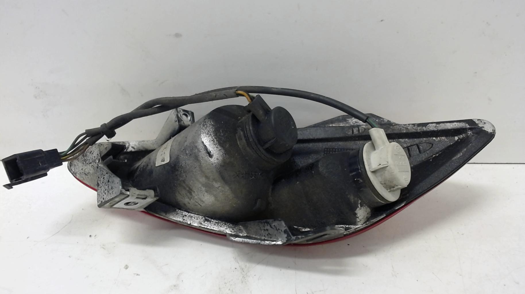 pièce détachée occasion Feu arriere droit