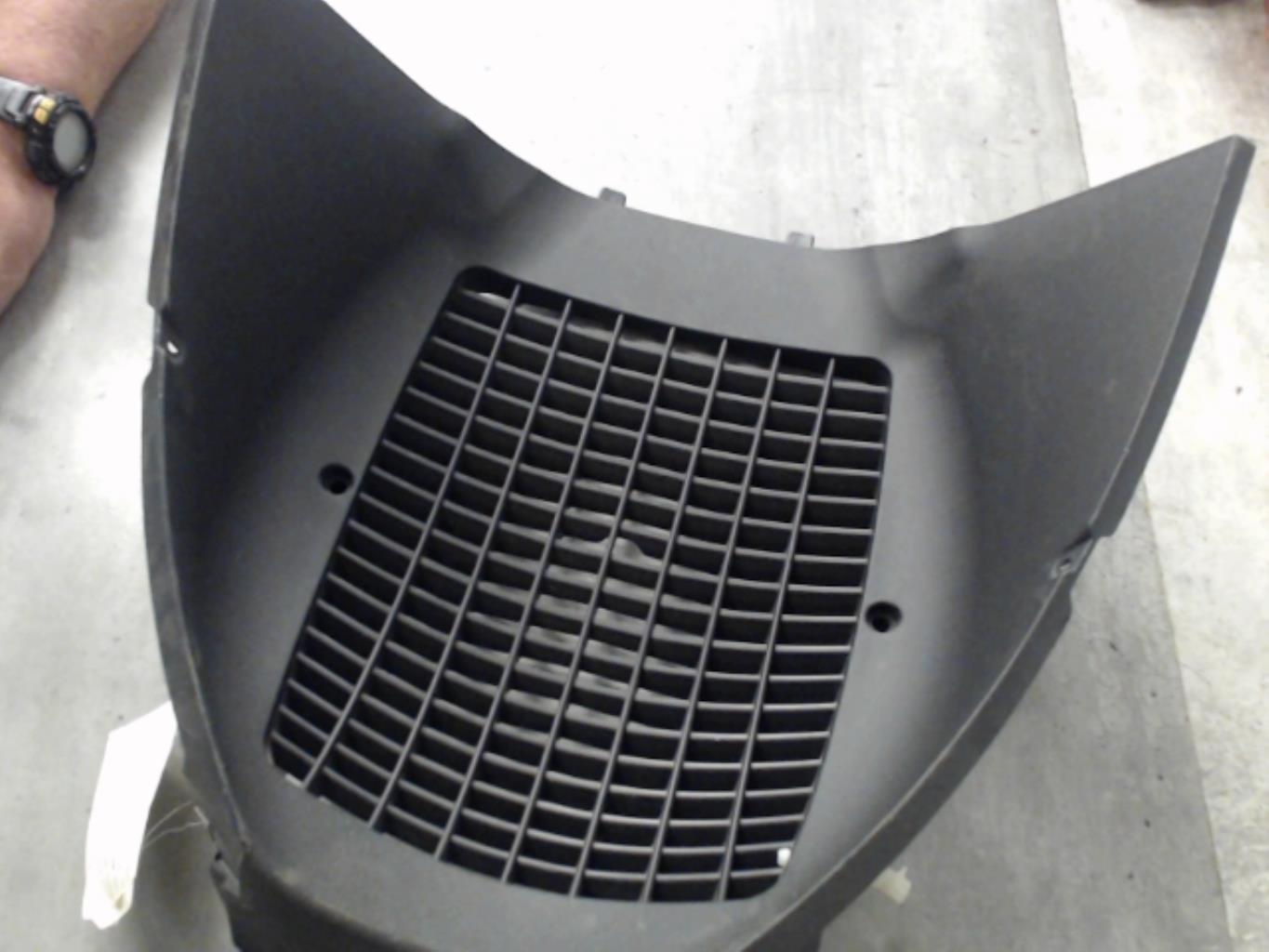 pièce détachée occasion Grille de radiateur PIAGGIO