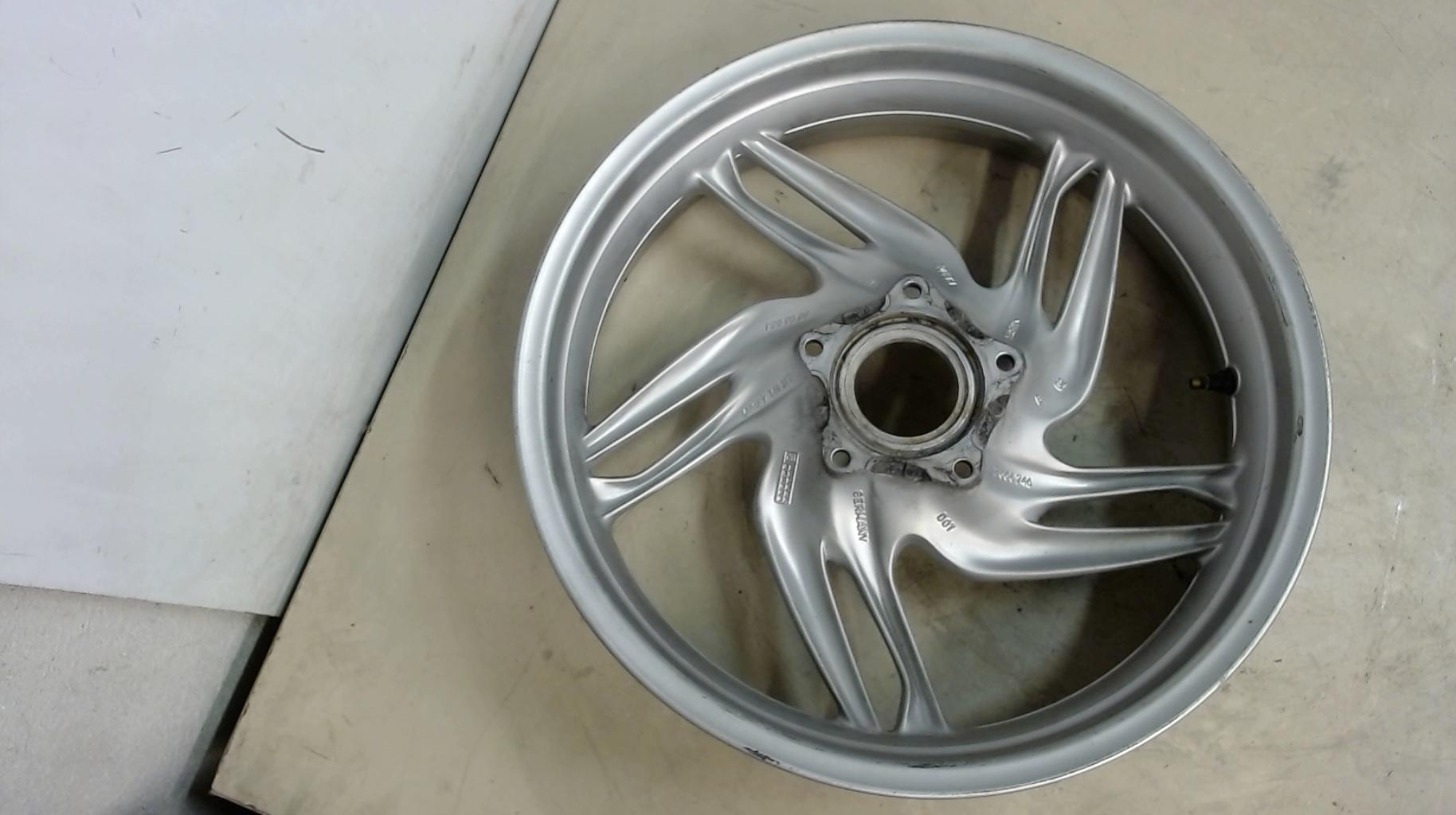 pièce détachée occasion Jante arriere BMW