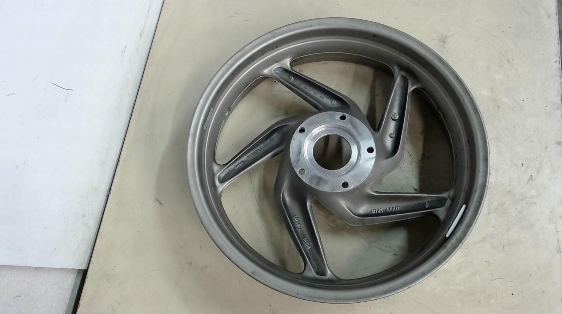 pièce détachée occasion Jante arriere BMW