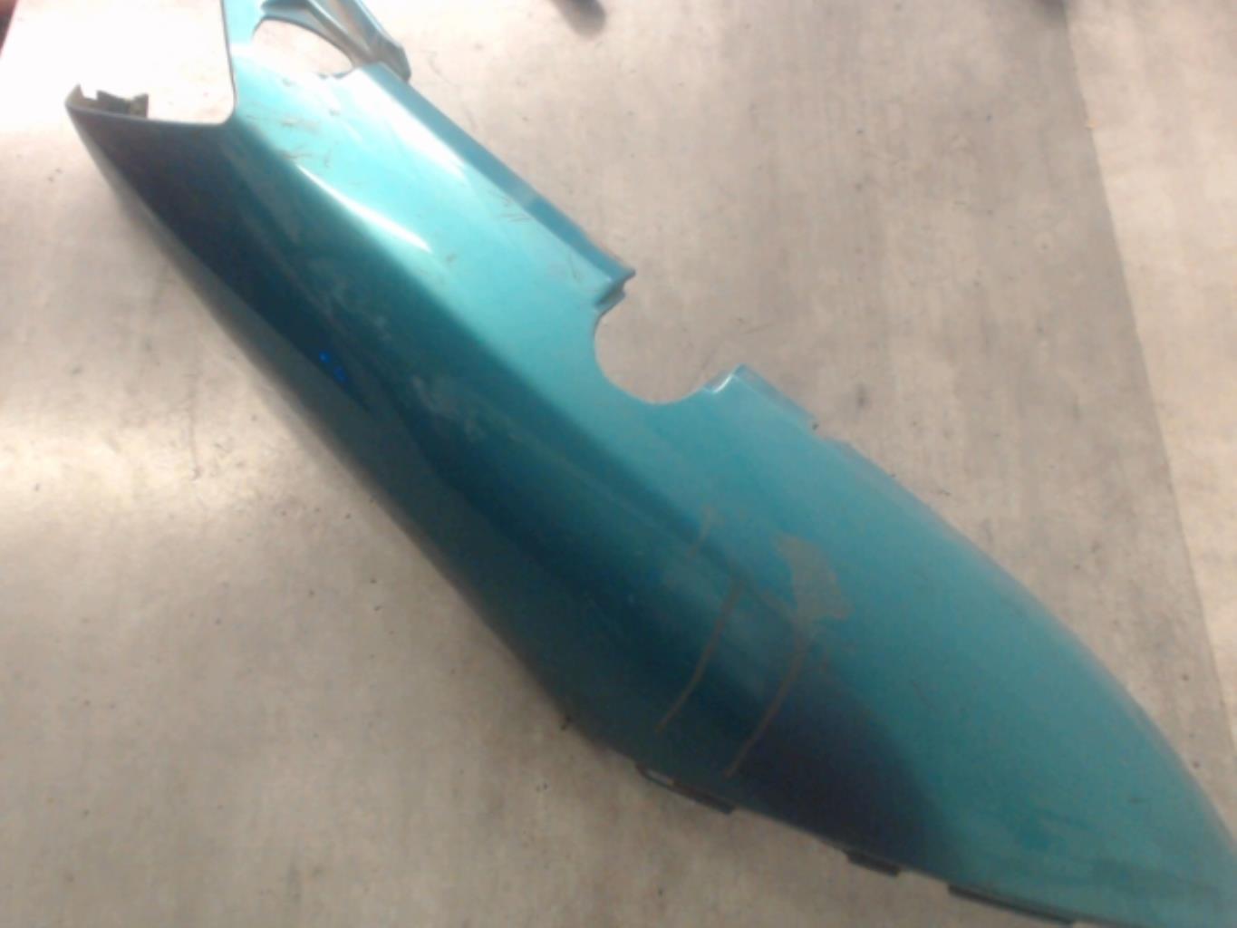 pièce détachée occasion Cache carenage coque arriere droit MBK