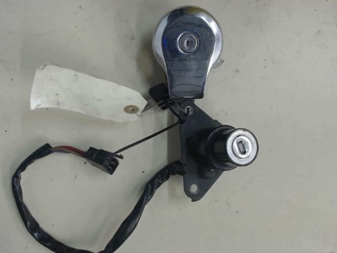 pièce détachée occasion Kit serrure YAMAHA