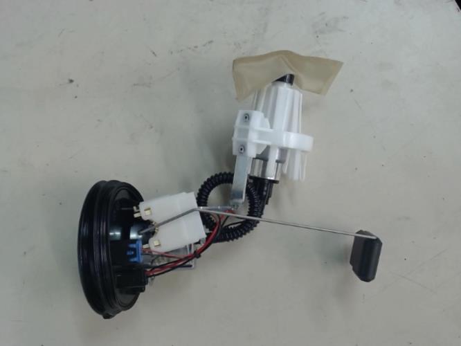 pièce détachée occasion Pompe a essence BMW