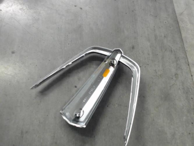 pièce détachée occasion Grille de radiateur