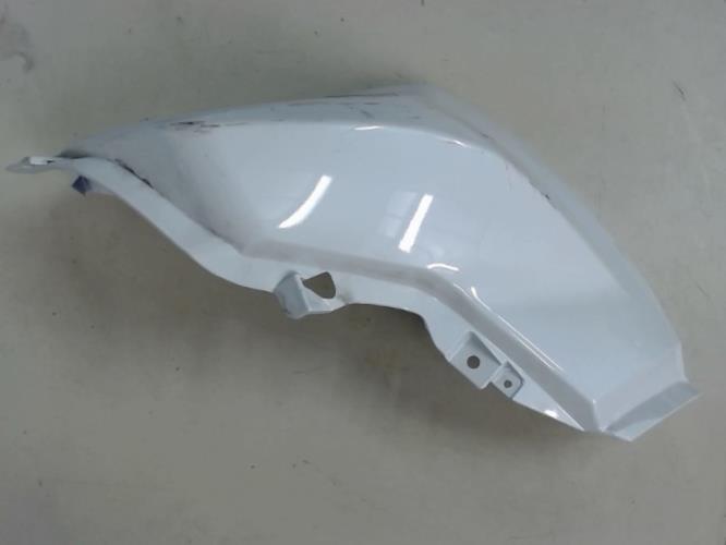 pièce détachée occasion Cache reservoir gauche