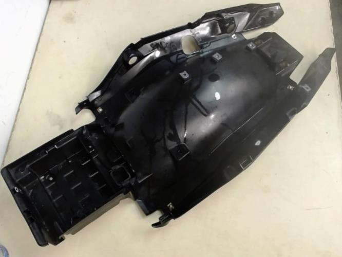 pièce détachée occasion Garde boue arriere BENELLI