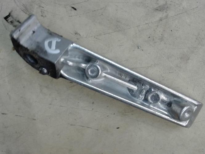 pièce détachée occasion Platine et repose pieds arriere droit