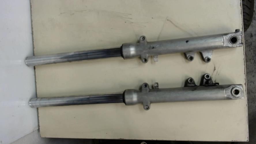 pièce détachée occasion fourche SUZUKI