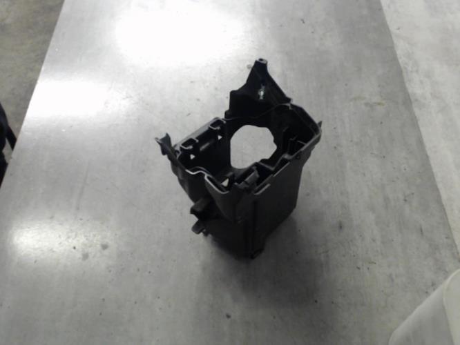 pièce détachée occasion Cache batterie HONDA