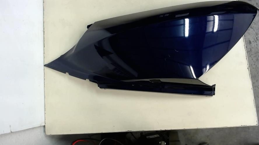 pièce détachée occasion Cache carenage coque arriere droit APRILIA