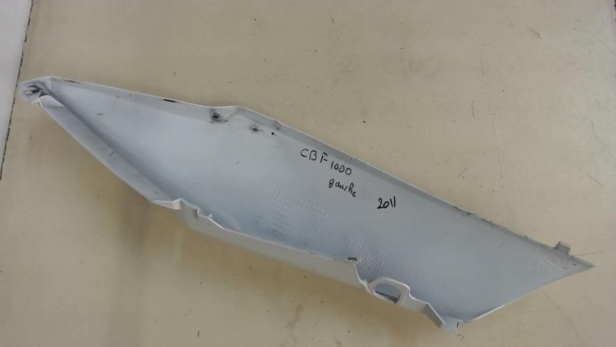 pièce détachée occasion Cache carenage coque arriere gauche HONDA
