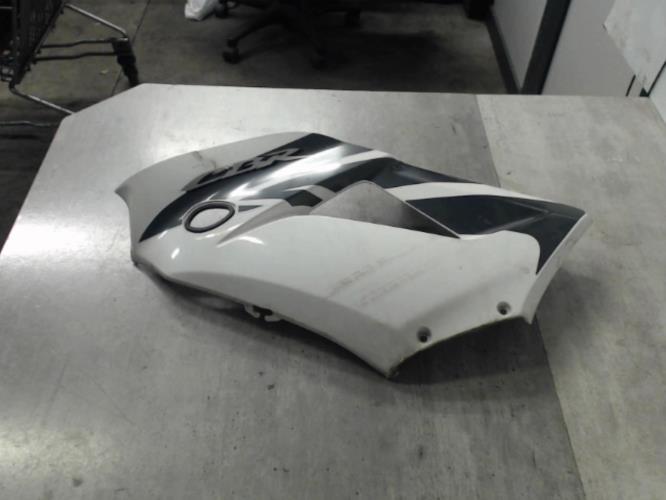 pièce détachée occasion Cache lateral gauche