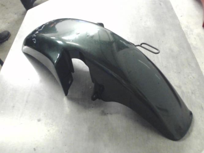 pièce détachée occasion Garde boue avant HONDA