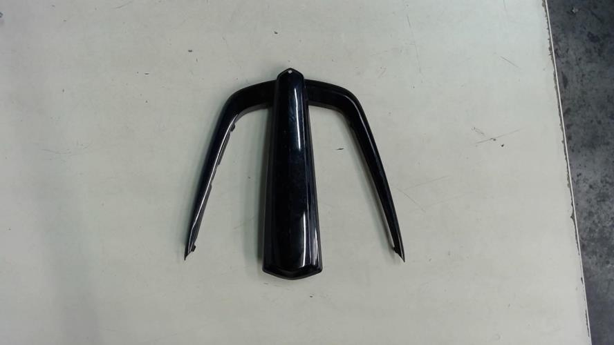 pièce détachée occasion Cache carenage face avant