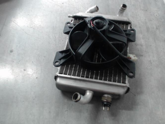 pièce détachée occasion Radiateur eau PEUGEOT