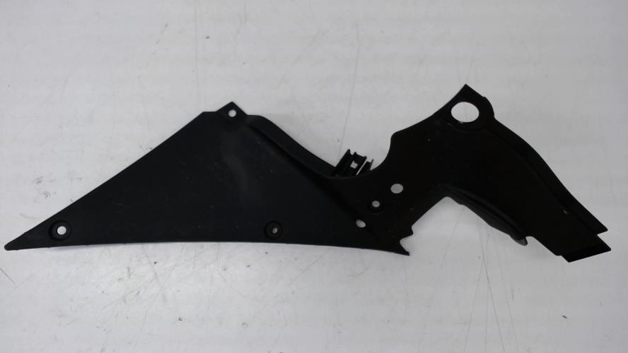 pièce détachée occasion Cache interieur carenage gauche YAMAHA