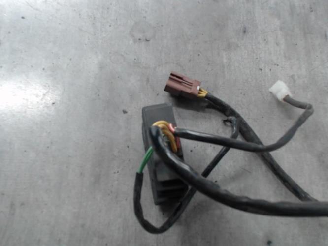 pièce détachée occasion Regulateur charge batterie KTM