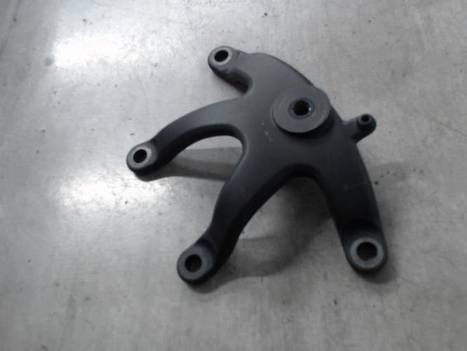 pièce détachée occasion Support moteur droit KTM