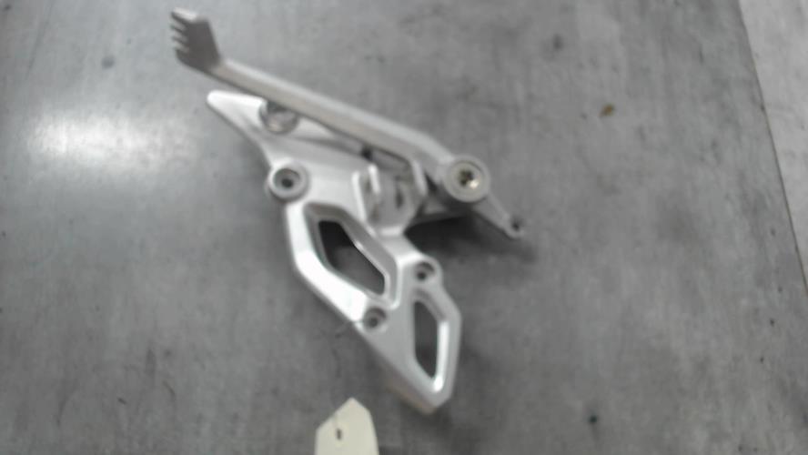 pièce détachée occasion Platine avant droite