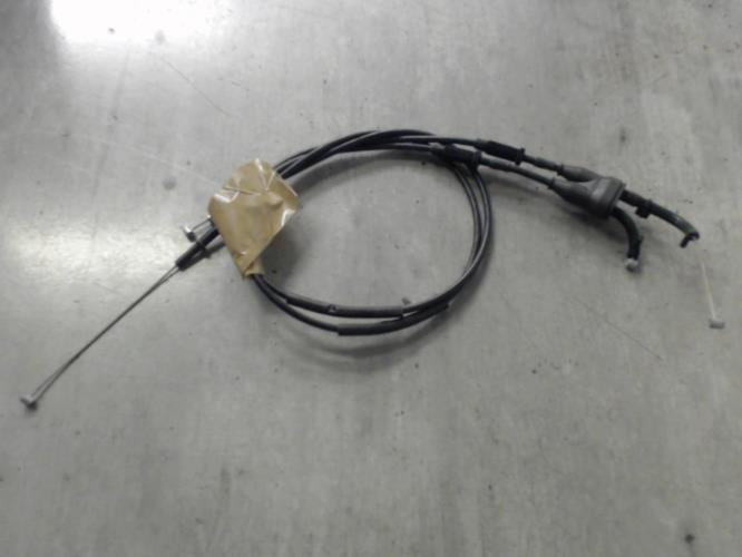 pièce détachée occasion Cable d'accelerateur KAWASAKI