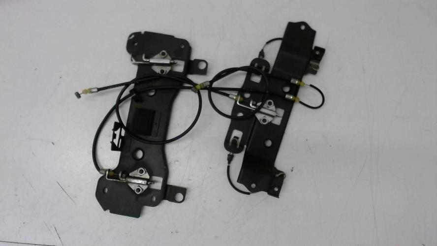 pièce détachée occasion Cable verrouillage selle KAWASAKI