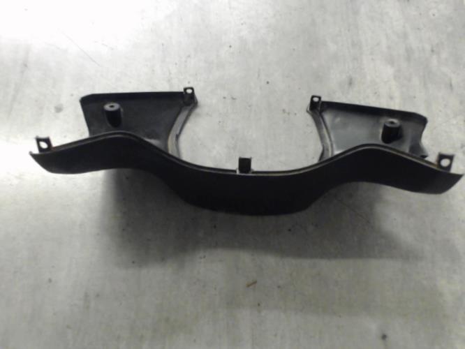 pièce détachée occasion Cache guidon inferieur